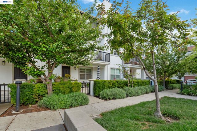 3832 Camino Loop, Dublin, CA 94568