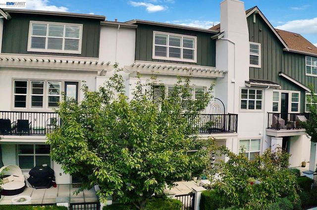 3832 Camino Loop, Dublin, CA 94568