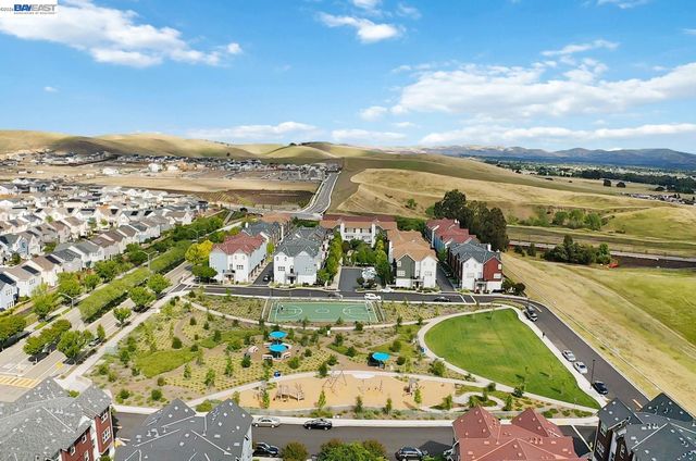3832 Camino Loop, Dublin, CA 94568