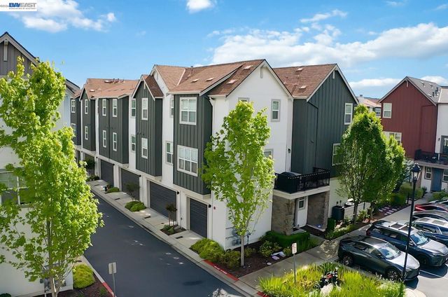 3832 Camino Loop, Dublin, CA 94568