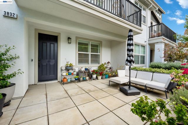 3832 Camino Loop, Dublin, CA 94568