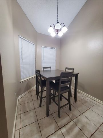 7122 Premont Dr E202, Corpus Christi, TX 78414