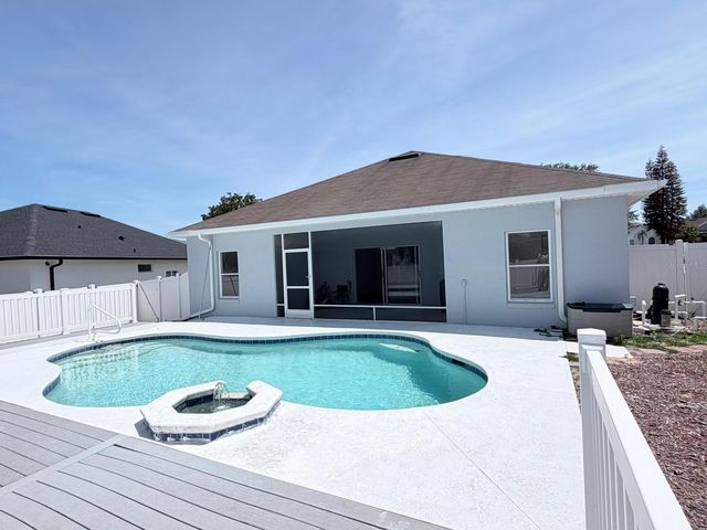 906 BERWICK DRIVE, Davenport, FL 33897