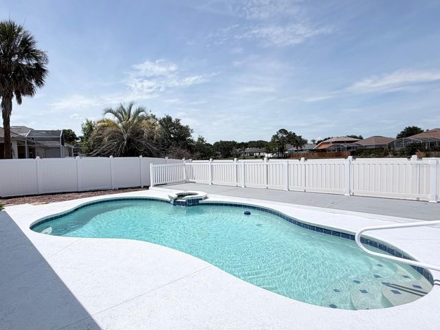906 BERWICK DRIVE, Davenport, FL 33897