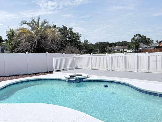906 BERWICK DRIVE, Davenport, FL 33897