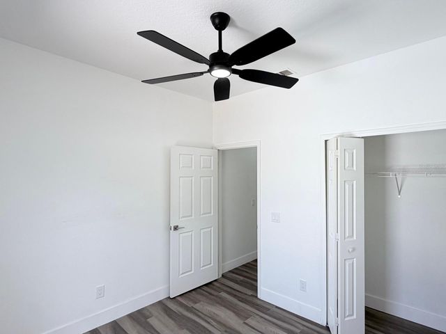 906 BERWICK DRIVE, Davenport, FL 33897