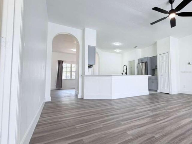 906 BERWICK DRIVE, Davenport, FL 33897