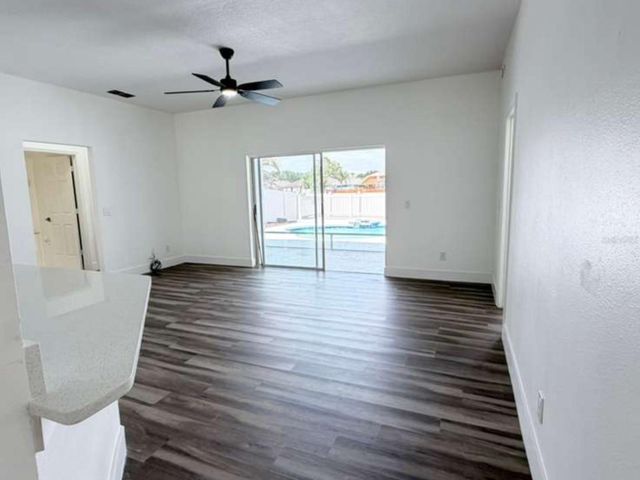 906 BERWICK DRIVE, Davenport, FL 33897