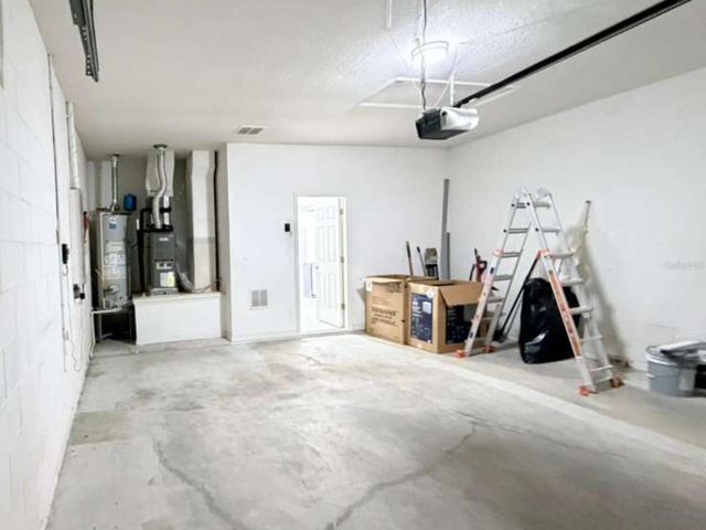 906 BERWICK DRIVE, Davenport, FL 33897