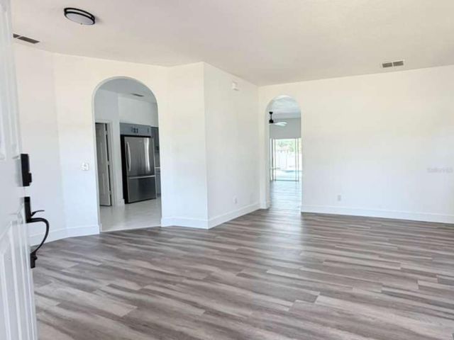 906 BERWICK DRIVE, Davenport, FL 33897