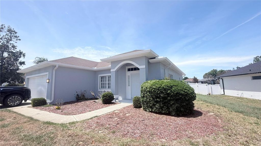 906 BERWICK DRIVE, Davenport, FL 33897