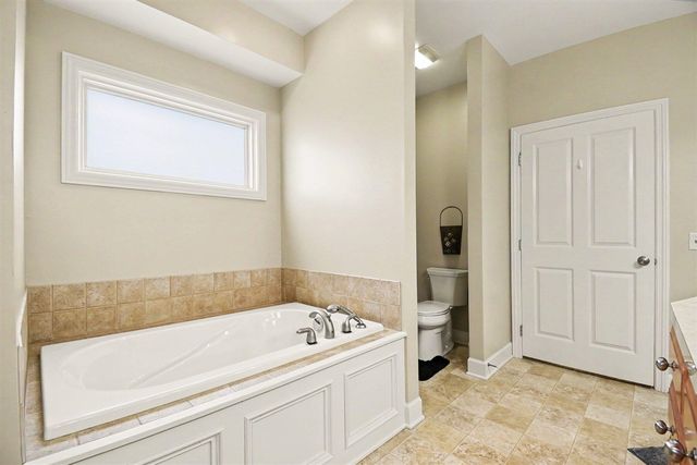 7844 Green Links Drive, Caledonia, MI 49316