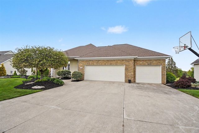 7844 Green Links Drive, Caledonia, MI 49316
