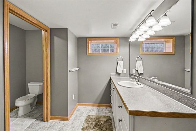 7844 Green Links Drive, Caledonia, MI 49316