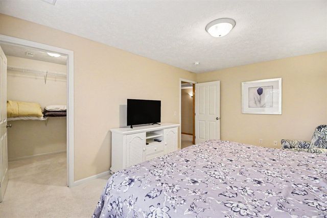 7844 Green Links Drive, Caledonia, MI 49316