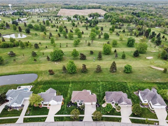 7844 Green Links Drive, Caledonia, MI 49316