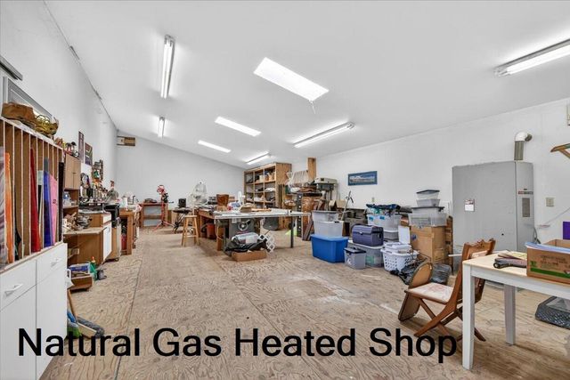 39 E Valley View Road, Ashland, OR 97520