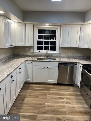 10229 MAR ROCK DR, Hagerstown, MD 21740