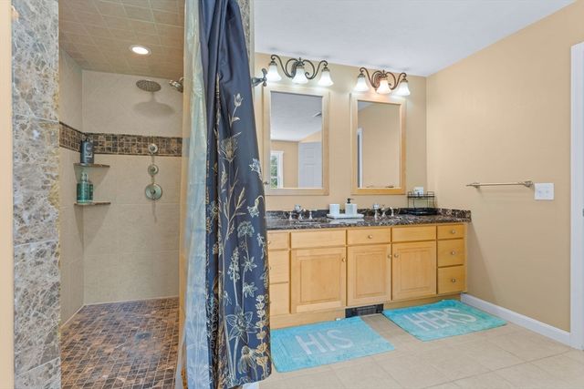 18 Crystal Hill Ter, Westwood, MA 02090
