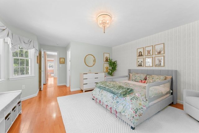 18 Crystal Hill Ter, Westwood, MA 02090