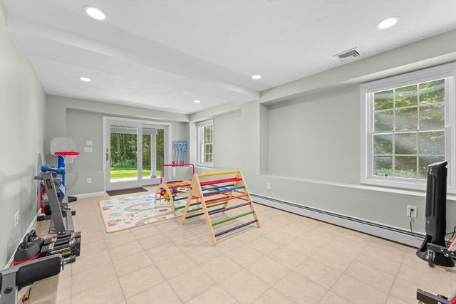 18 Crystal Hill Ter, Westwood, MA 02090