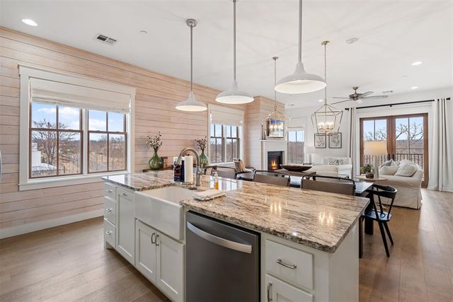 29 Water Street 6, Carlton Landing, OK 74432