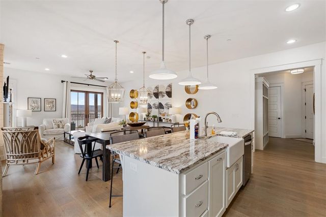 29 Water Street 6, Carlton Landing, OK 74432