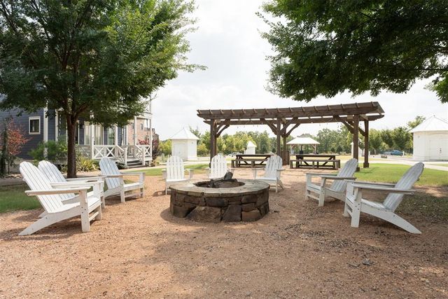 29 Water Street 6, Carlton Landing, OK 74432