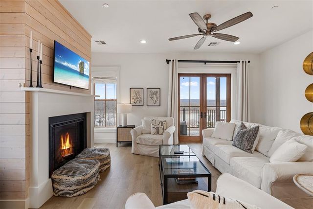 29 Water Street 6, Carlton Landing, OK 74432