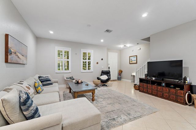 109 Glencullen Circle, Jupiter, FL 33458