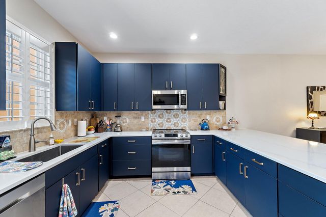 109 Glencullen Circle, Jupiter, FL 33458