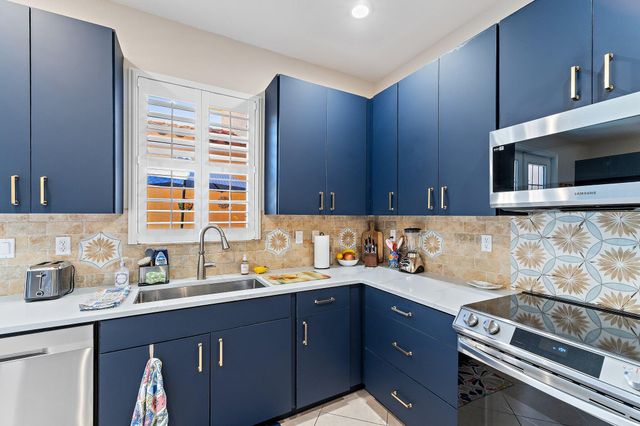 109 Glencullen Circle, Jupiter, FL 33458
