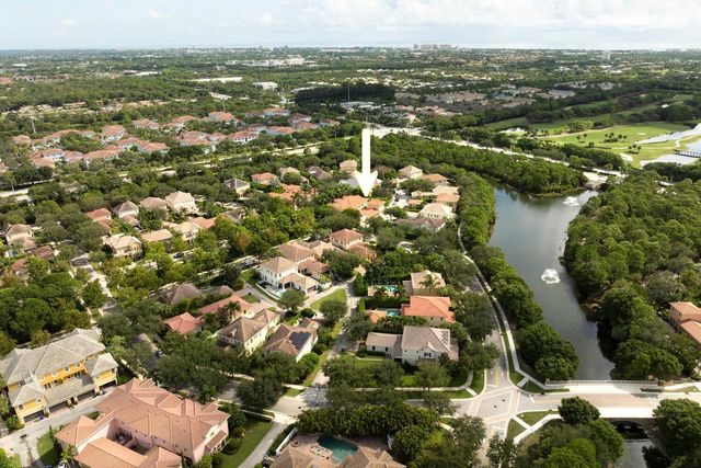 109 Glencullen Circle, Jupiter, FL 33458