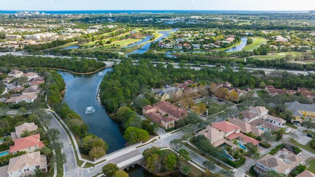 109 Glencullen Circle, Jupiter, FL 33458
