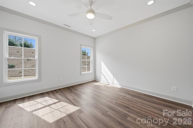 4957 Southview Drive, Hickory, NC 28602
