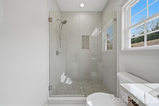 4957 Southview Drive, Hickory, NC 28602