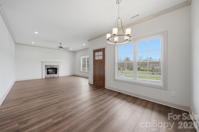 4957 Southview Drive, Hickory, NC 28602