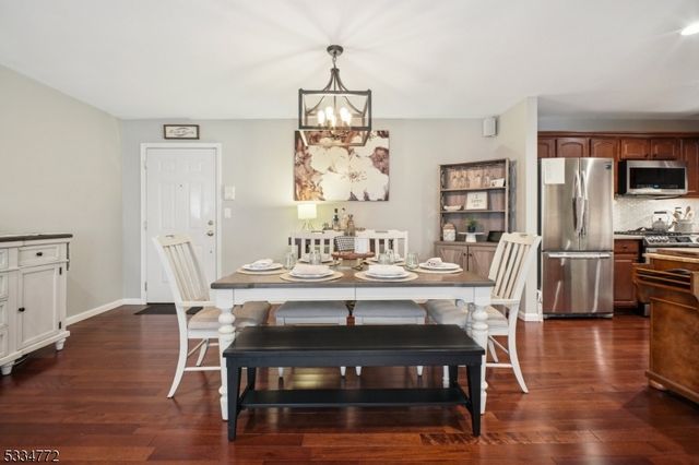 8 Cellar Ave 8, Clark Twp., NJ 07066