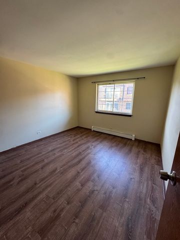 2328 Century Point Lane D, Glendale Heights, IL 60139