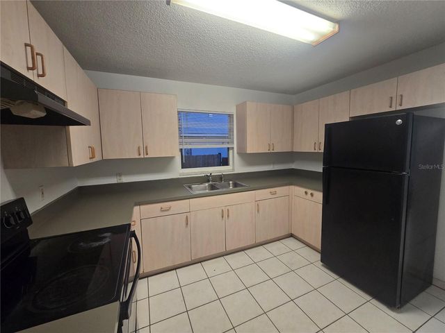 1052 HIGHLAND STREET, Sarasota, FL 34234