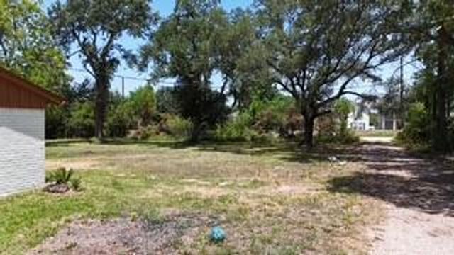 10005 Cypress North Houston Road, Houston, TX 77070