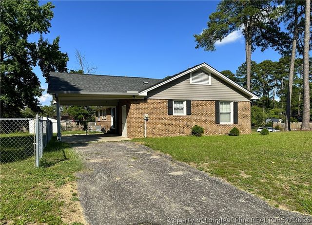 6221 Cool Shade Drive, Fayetteville, NC 28303