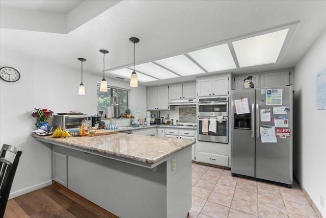 711 Teakwood Drive, Redding, CA 96003