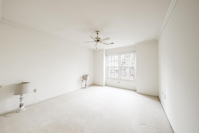 630 Park CIRCLE, Elm Grove, WI 53122