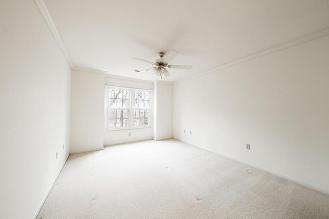 630 Park CIRCLE, Elm Grove, WI 53122