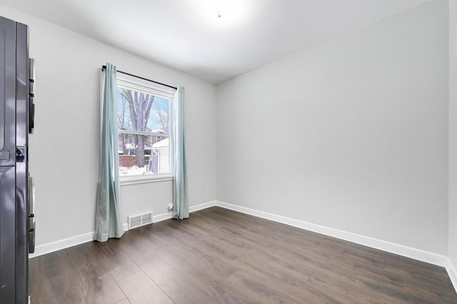 7220 Knox Avenue S, Richfield, MN 55423