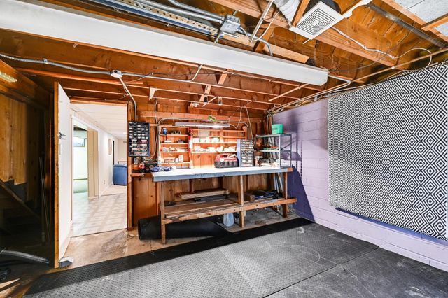 7220 Knox Avenue S, Richfield, MN 55423