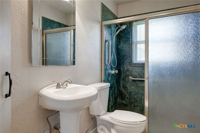 416 Cardinal Avenue, Killeen, TX 76541