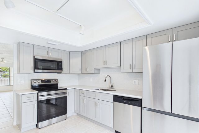 431 JUPITER LAKES Boulevard 2127A, Jupiter, FL 33458