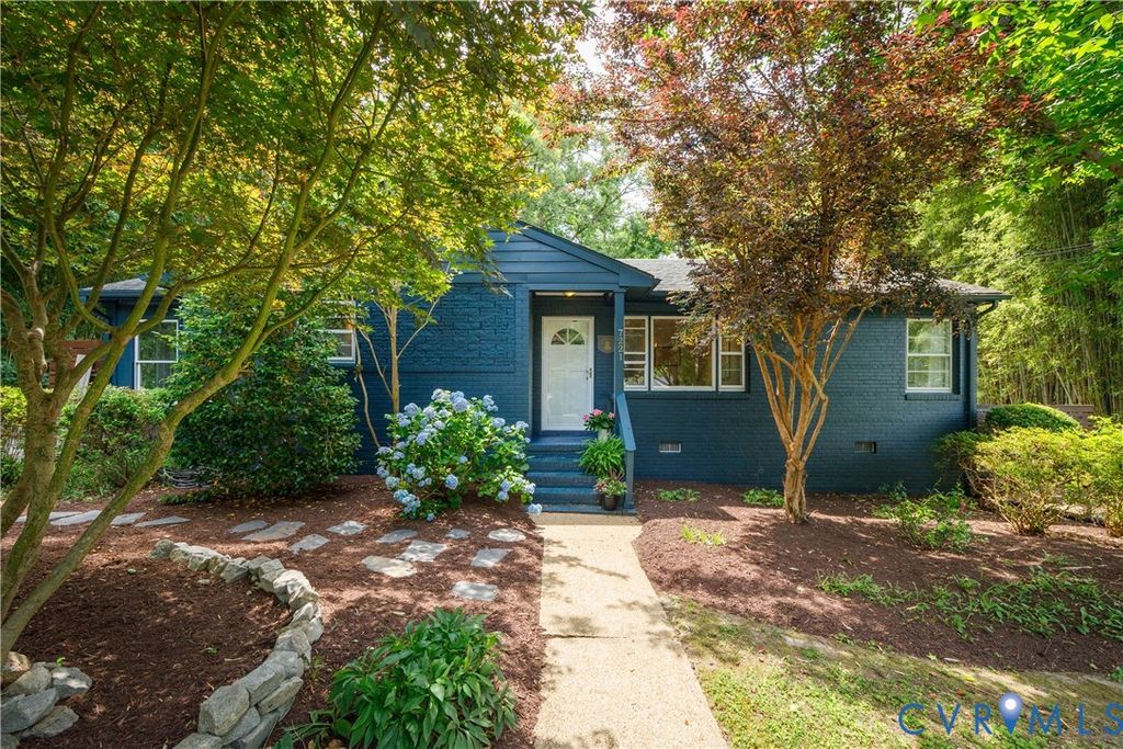 7221 Berwick Rd, Richmond, VA 23225